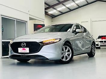 2023 Mazda 3 1.5L SKYACTIV-G | 20S FASTBACK | HUD 