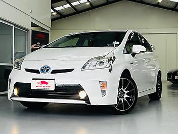 2013 Toyota Prius S LIMITED HYBRID | CRUISE CONTROL | NZ STEREO | PRE-OWNED
