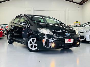 2015 Toyota Prius S LIMITED HYBRID | FOG LAMPS | REAR WIPER