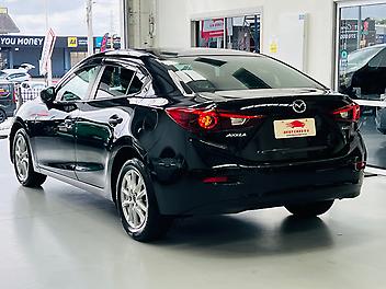 2013 Mazda Axela HYBRID S PACKAGE | BLACK EDITION | ALLOYS | FOGs