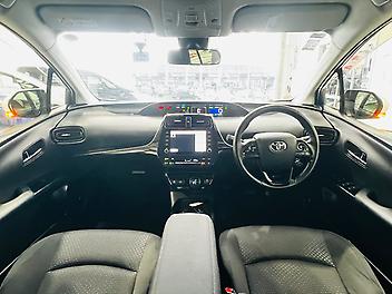 2021 Toyota Prius S LIMITED HYBRID | ADAPTIVE CRUISE CONTROL | FOG LIGHTS