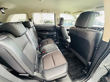 2014 Mitsubishi Outlander PHEV 4WD | LEATHER TRIM | CRUISE | HEAT SEAT | POWER TAIL GATE