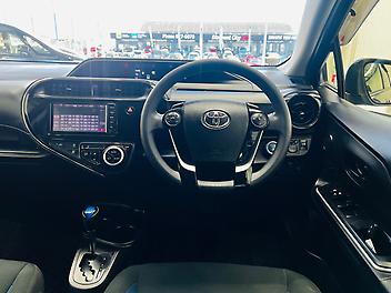 2017 Toyota Aqua 1.5L HYBRID | S GRADE | TRD BODY KIT | HEATED SEATS 