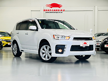 2011 Mitsubishi Outlander 2.4L 4WD ROADEST | 7-SEATS | SMART KEY | (PRE-OWNED)