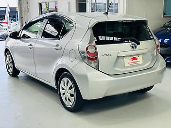 2013 Toyota Aqua S GRADE | PUSH START WITH SMART KEY
