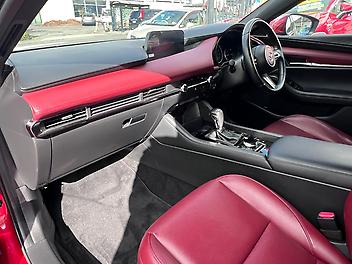 2020 Mazda 3 Fast Back 20S Burgundy Selection