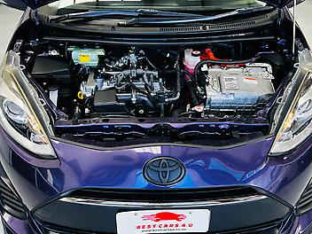 2017 Toyota Aqua 1.5L HYBRID | S GRADE | TRD BODY KIT | HEATED SEATS 