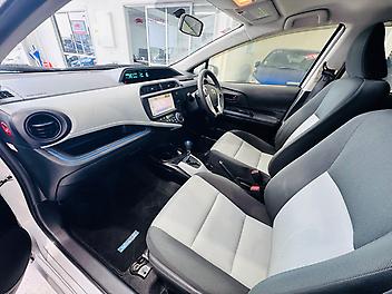 2013 Toyota Aqua S GRADE | PUSH START WITH SMART KEY