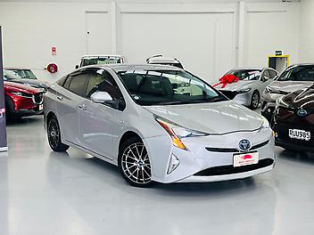 2017 Toyota Prius S LIMITED HYBRID | CRUISE CONTROL | ALLOY WHEELS