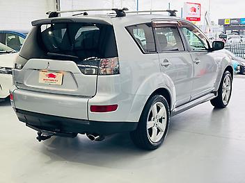 2009 Mitsubishi Outlander 07-SEATER | 4WD PETROL SUV | (PRE-OWNED)