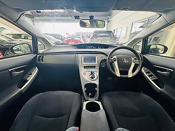 2014 Toyota Prius S GRADE LIMITED |  FOG LAMPS | PRE-OWNED