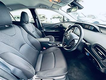 2019 Toyota Prius S GRADE | CRUISE CONTROL | REAR WIPER 