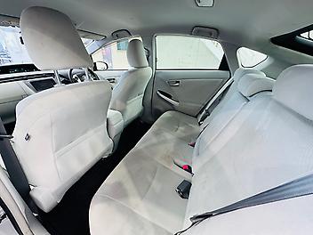 2016 Toyota Prius S LIMITED HYBRID | FOG LAMPS