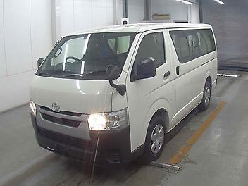 2025 Toyota Hiace ALMOST BRANDNEW DIESEL 29KM ONLY | CLAIM 20% TAX DEDUCTION