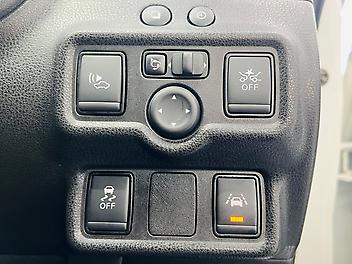 2016 Nissan NOTE MEDALIST E-POWER SAFETY EDITION