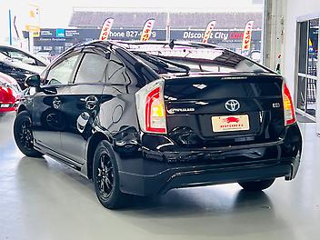 2015 Toyota Prius G GRADE LIMITED HYBRID | CRUISE CONTROL | LEATHER SEATS