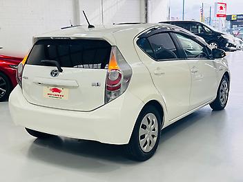 2012 Toyota Aqua S GRADE | PUSH START WITH SMART KEY | (PRE-OWNED)