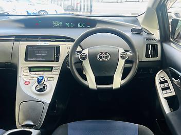 2013 Toyota Prius S GRADE HYBRID | LOW MILEAGE  