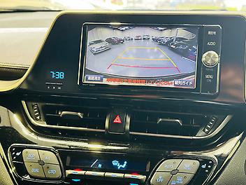 2017 Toyota C-hr G LED LIMITED HYBRID | LOW KM | 