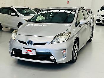 2016 Toyota Prius S LIMITED HYBRID | FOG LAMPS