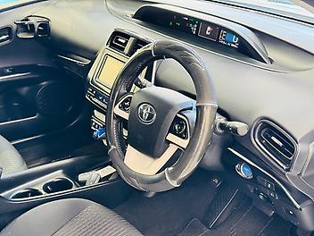 2016 Toyota Prius S GRADE LIMITED HYBRID | CRUISE CONTROL | FOG LAMPS