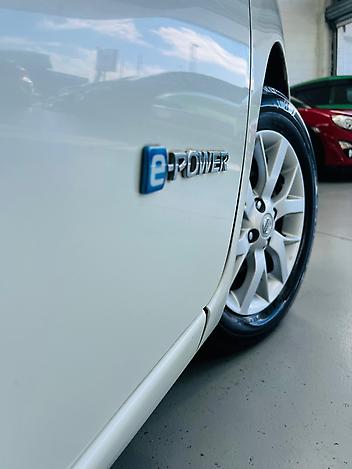 2016 Nissan NOTE MEDALIST E-POWER SAFETY EDITION