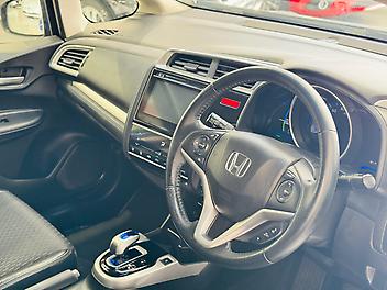 2013 Honda Fit HYBRID L PACKAGE | CRUISE CONTROL | HALF LEATHER SEATS