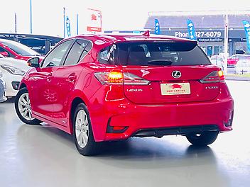 2014 Lexus Ct 200h CT200H VERSION C | HYBRID LUXURY WITH PREMIUM FEATURES