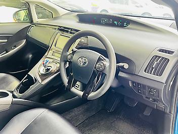 2013 Toyota Prius LIMITED MY CORDINATION | LEATHER TEAK INTERIOR