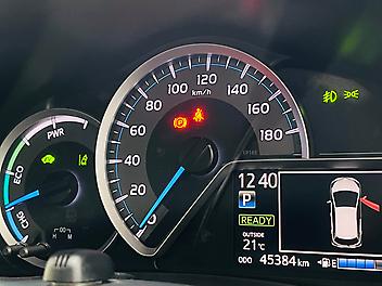 2017 Toyota VITZ HYBRID JUWELA LIMITED | SUPER  LOW MILEAGE | FOGs