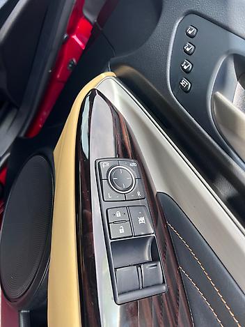 2015 Lexus Rc300h VERSION L | 2 DOOR COUPE | LIMITED EDITION
