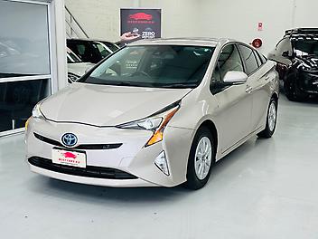 2018 Toyota Prius S LIMITED SAFETY PLUS | CRUISE CONTROL | AUTO PARKING