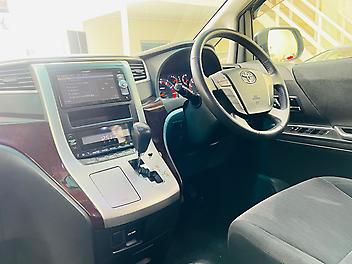2013 Toyota Vellfire Z GRADE | AWD | 8 SEATER | FOGs |  ALLOYs | PARKING SENSORS
