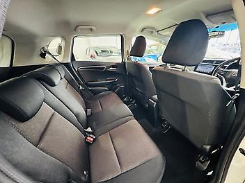 2013 Honda Fit HYBRID F-PACKAGE | ARM REST | REVERSE CAMERA