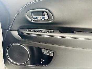 2016 Honda Vezel HYBRID Z HONDA SENSING