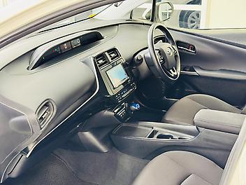 2019 Toyota Prius S GRADE | CRUISE CONTROL | REAR WIPER 