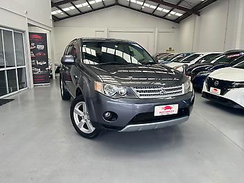 2007 Mitsubishi Outlander 07-SEATER | 4WD PETROL SUV | (PRE-OWNED)