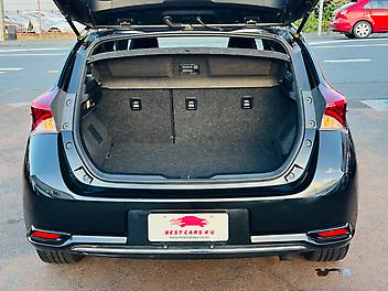 2018 Toyota Auris HYBRID | G GRADE | SUPER LOW KM 31,000KM