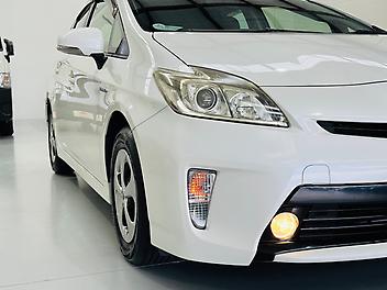 2015 Toyota Prius S GRADE LIMITED HYBRID | FOGs | FUEL SAVER