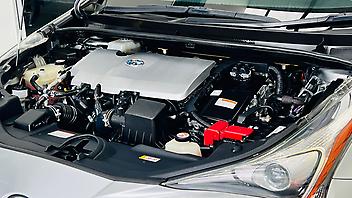 2018 Toyota Prius S GRADE HYBRID | ADAPTIVE CRUISE CONTROL | FOG LIGHTS |