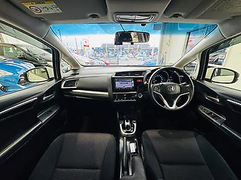2013 Honda Fit HYBRID F-PACKAGE | ARM REST | REVERSE CAMERA