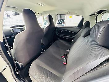 2017 Toyota VITZ HYBRID F GRADE | PUSH START WITH SMART KEY | 