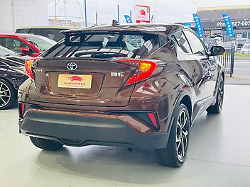 2017 Toyota C-hr G LED LIMITED HYBRID | LOW KM | 