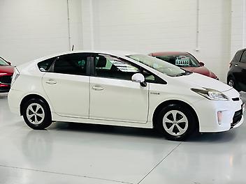 2015 Toyota Prius S GRADE LIMITED HYBRID | FOGs | FUEL SAVER