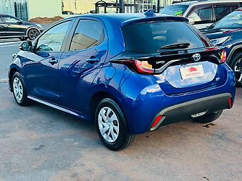 2021 Toyota Yaris HYBRID X | TOYOTA SAFETY EDITION 