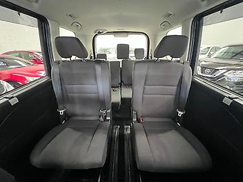 2017 Nissan Serena 2.0 L HYBRID V PACKAGE | 8 SEATER | ADAPTIVE CRUISE CONTROL 