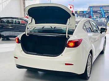 2015 Mazda Axela HYBRID-S LIMITED | LOW KM | HEAD UP DISPLAY | PUSH START