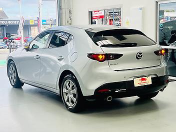 2023 Mazda 3 1.5L SKYACTIV-G | 20S FASTBACK | HUD 
