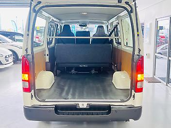 2025 Toyota Hiace 2.8 L DIESEL | ALMOST BRANDNEW | ONLY 35KM | APPLE CAR PLAYER