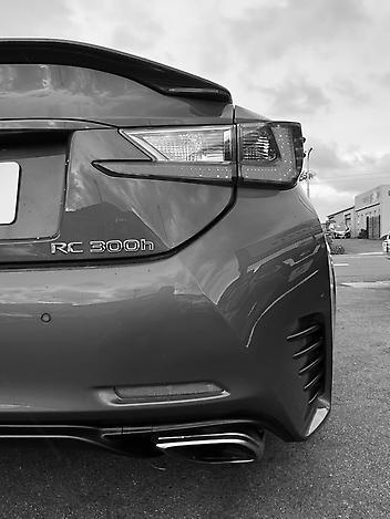 2015 Lexus Rc300h VERSION L | 2 DOOR COUPE | LIMITED EDITION